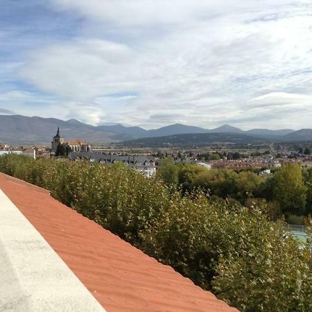 Piso Centrico En El Espinar Daire Dış mekan fotoğraf