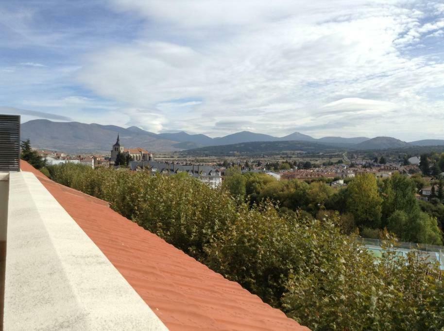 Piso Centrico En El Espinar Daire Dış mekan fotoğraf